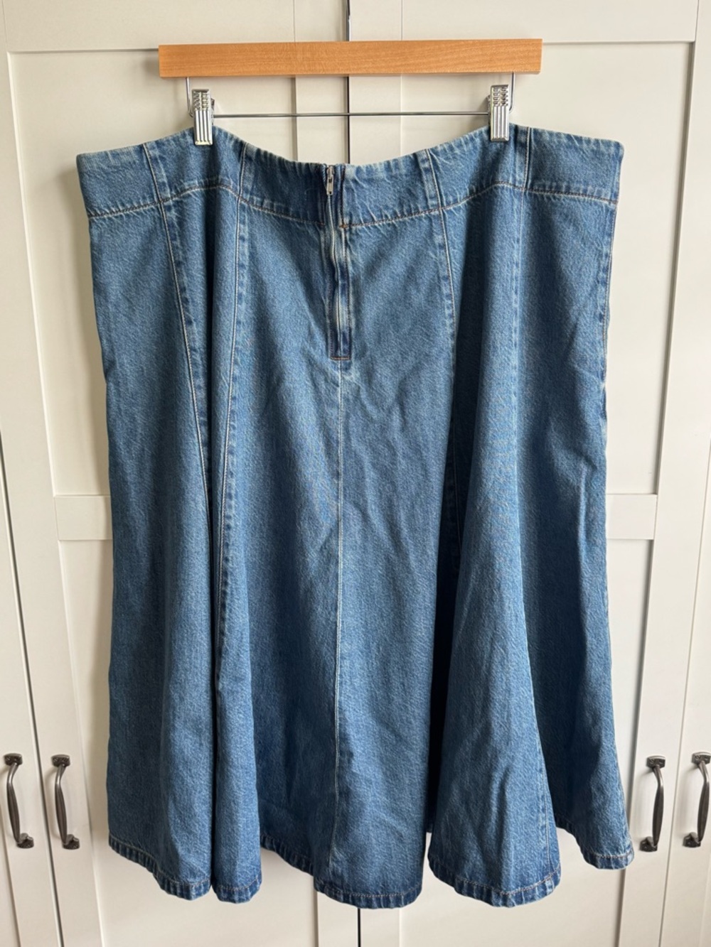 Madewell Plus Flared Denim Midi Skirt: Airy Denim Edition Size 20W - Picture 5 of 6